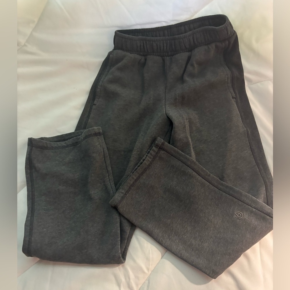 Champion Charcoal Kids Sweatpants size 8-10 Warm & Cozy